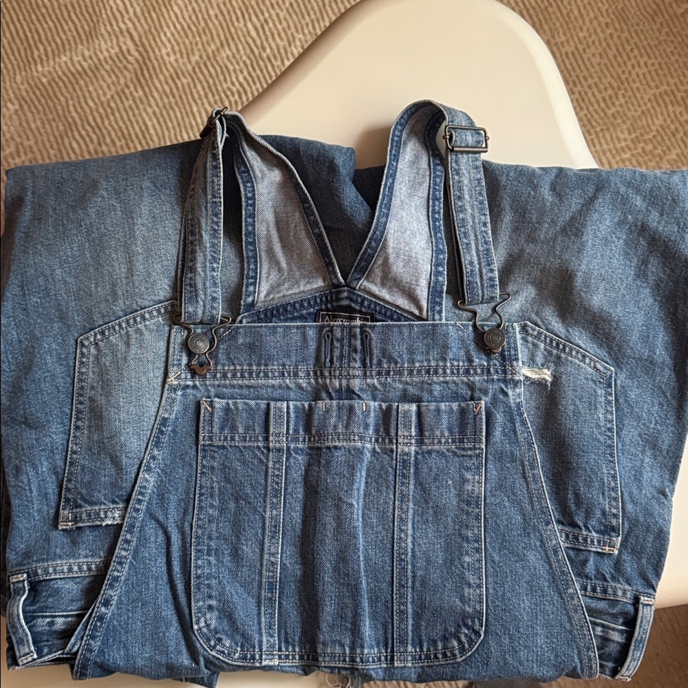 Abercrombie and fitch ripped overalls distressed